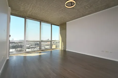 1845 South Michigan Avenue Chicago IL 60616