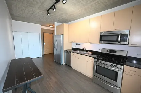 1845 South Michigan Avenue Chicago IL 60616