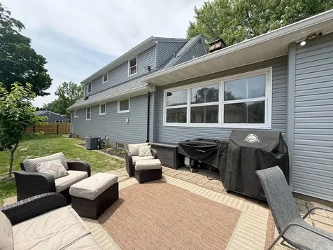 3635 32ND Street Rock Island IL 61201