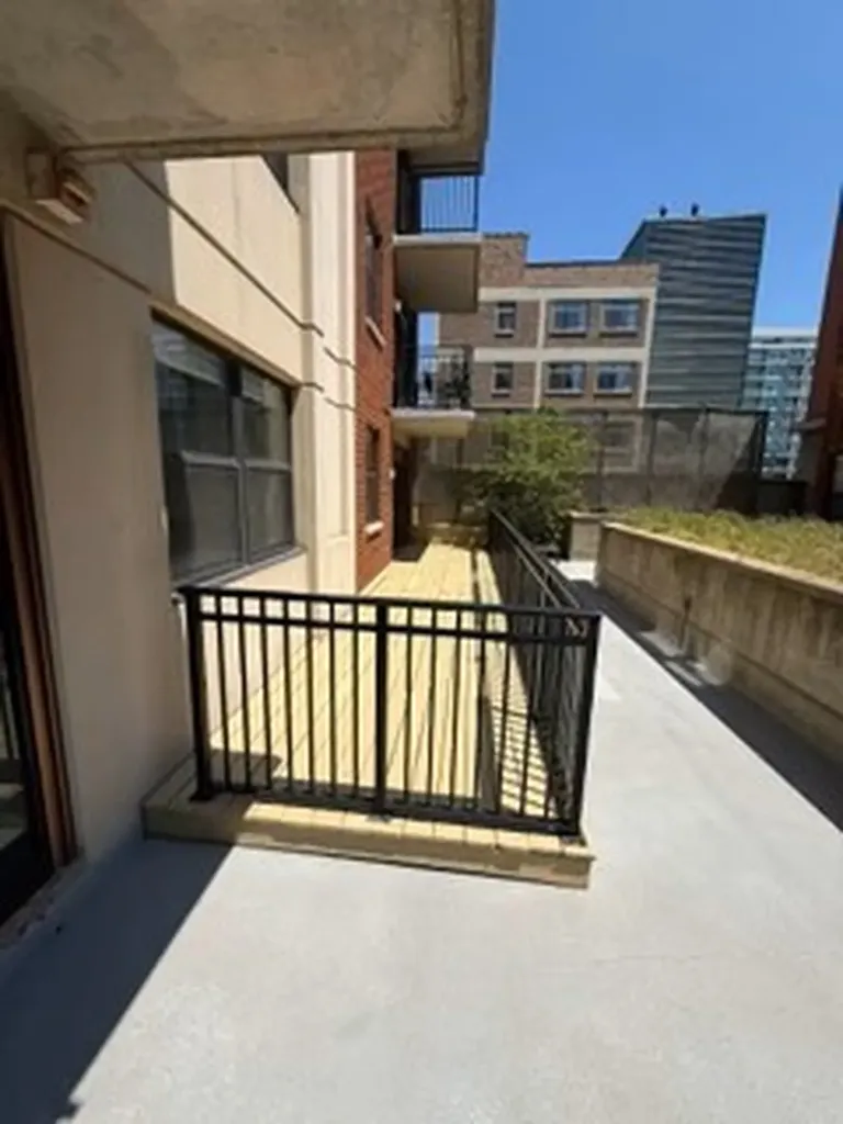 1529 South State Street Chicago IL 60605