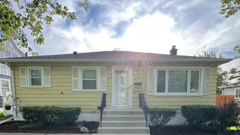 17810 Chicago Avenue Lansing IL 60438