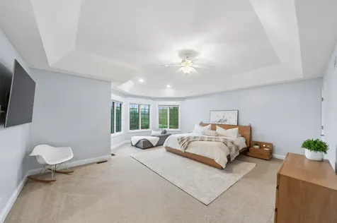 14965 Creekside Path Libertyville IL 60048