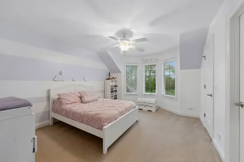 14965 Creekside Path Libertyville IL 60048