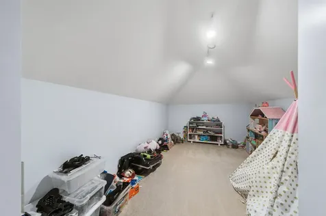 14965 Creekside Path Libertyville IL 60048
