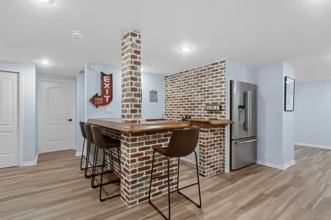 14965 Creekside Path Libertyville IL 60048