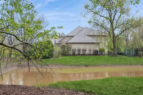 14965 Creekside Path Libertyville IL 60048
