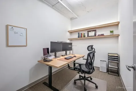 565 West Quincy Street Chicago IL 60661