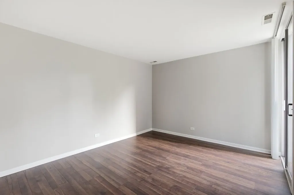 6000 Oakwood Drive Lisle IL 60532