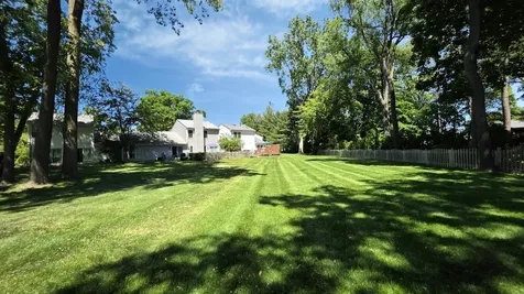 3606 Linden Drive Island Lake IL 60042