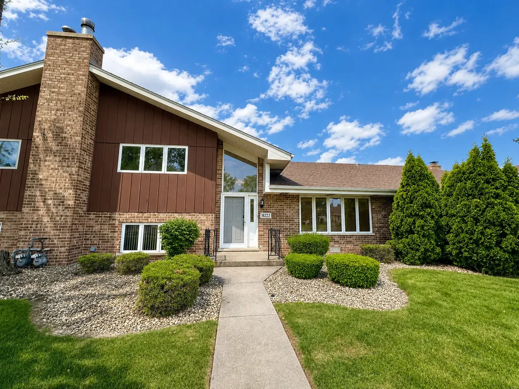 18222 Michigan Court Orland Park IL 60467