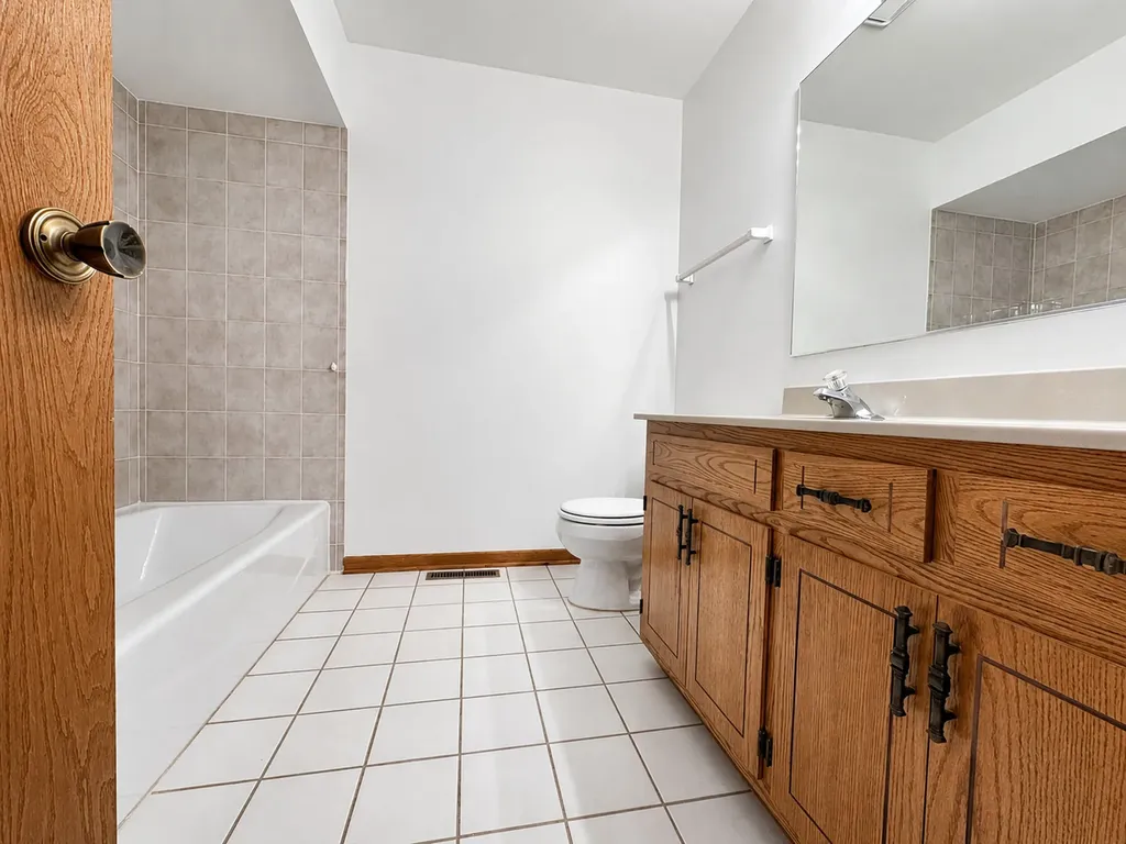 18222 Michigan Court Orland Park IL 60467