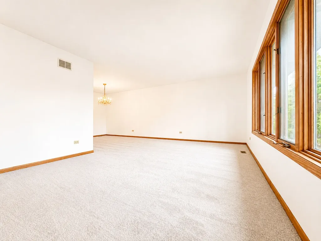 18222 Michigan Court Orland Park IL 60467