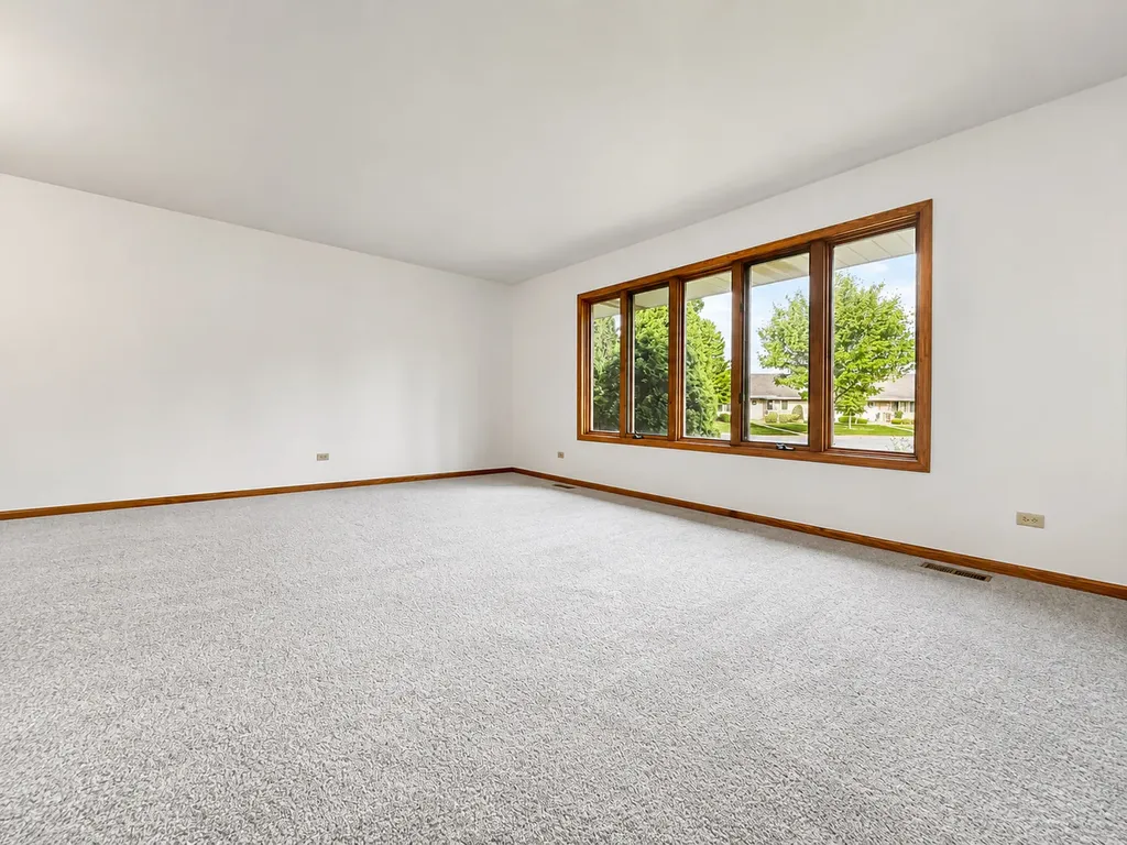 18222 Michigan Court Orland Park IL 60467