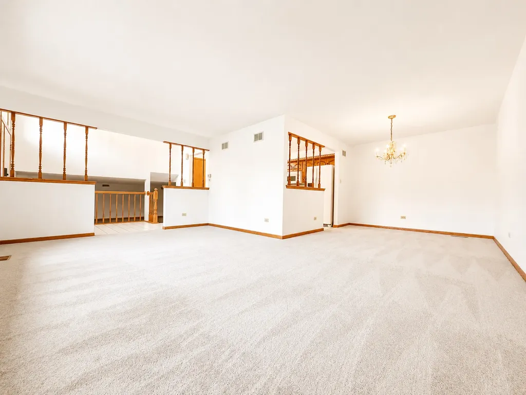 18222 Michigan Court Orland Park IL 60467
