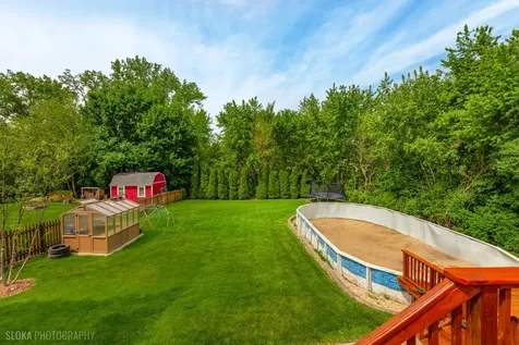 532 Cambridge Drive Schaumburg IL 60193
