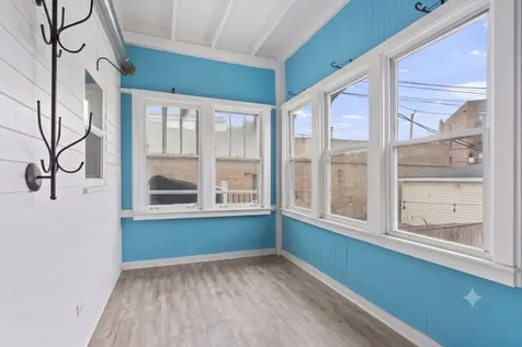2846 North Elston Avenue Chicago IL 60618
