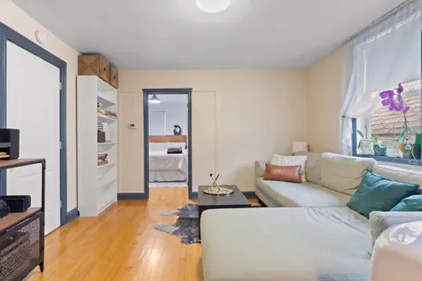 2846 North Elston Avenue Chicago IL 60618