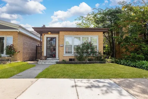 5921 South Sawyer Avenue Chicago IL 60629
