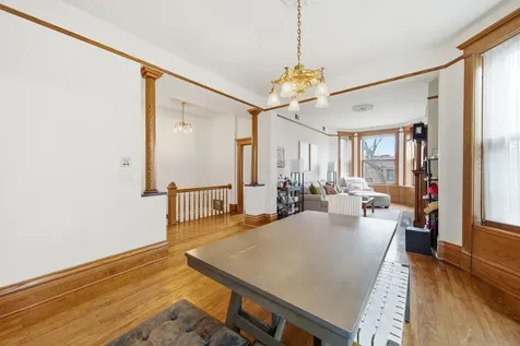 849 West Newport Avenue Chicago IL 60657