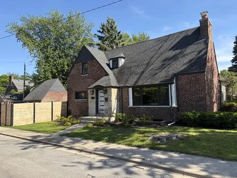 9001 South Claremont Avenue Chicago IL 60643