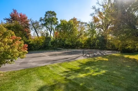 115 Dickens Road Northfield IL 60093