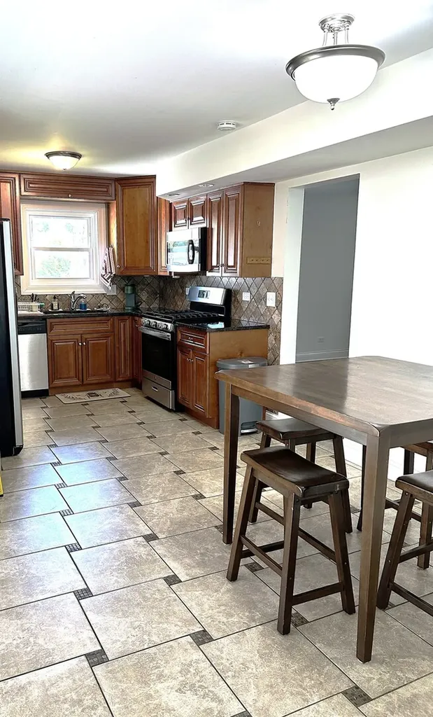 235 Westbrook Circle Naperville IL 60565