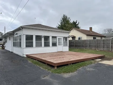 302 Freehauf Street Lemont IL 60439