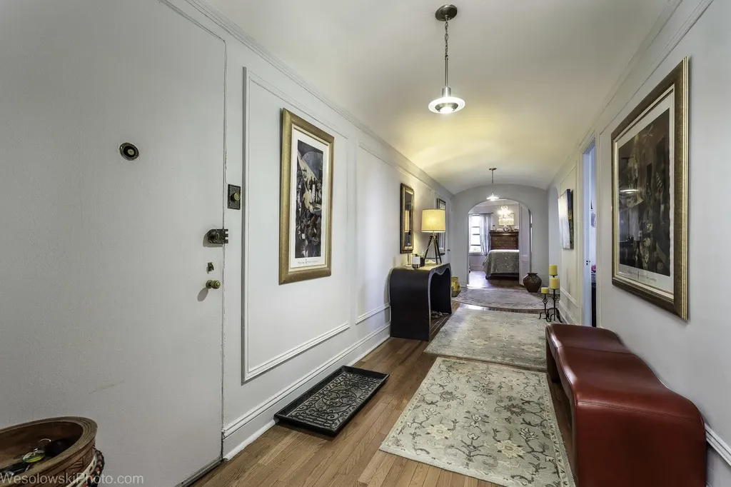 6700 South Crandon Avenue Chicago IL 60649