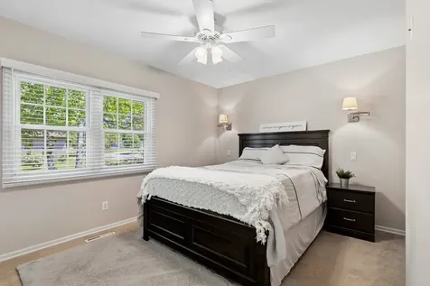 725 Wiltshire Court Crystal Lake IL 60014
