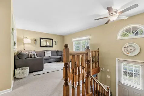 725 Wiltshire Court Crystal Lake IL 60014