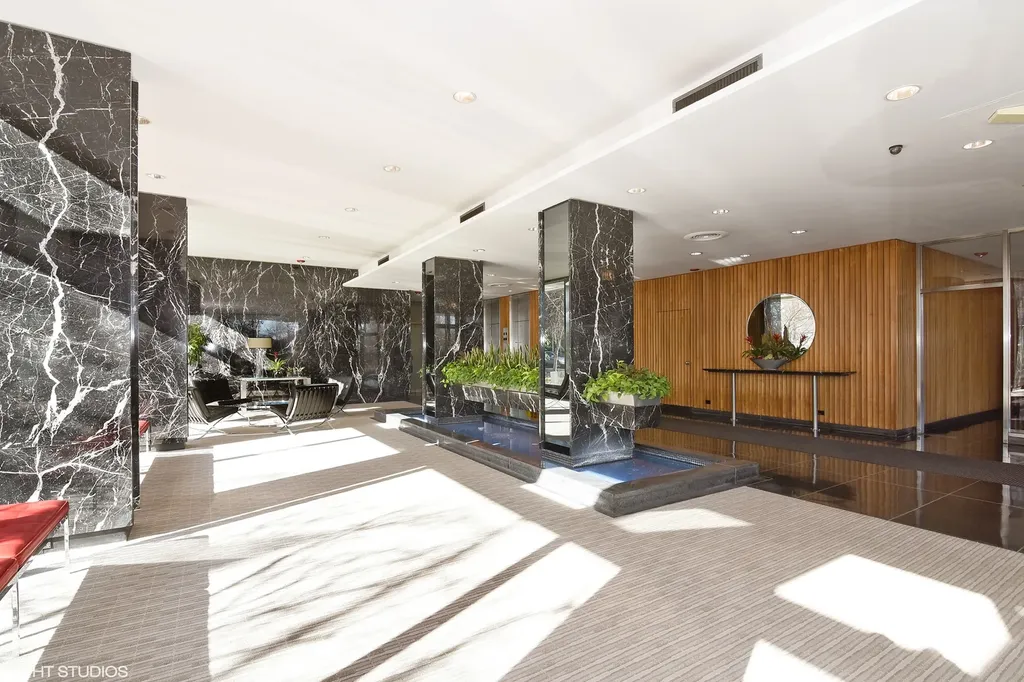 3900 North Lake Shore Drive Chicago IL 60613