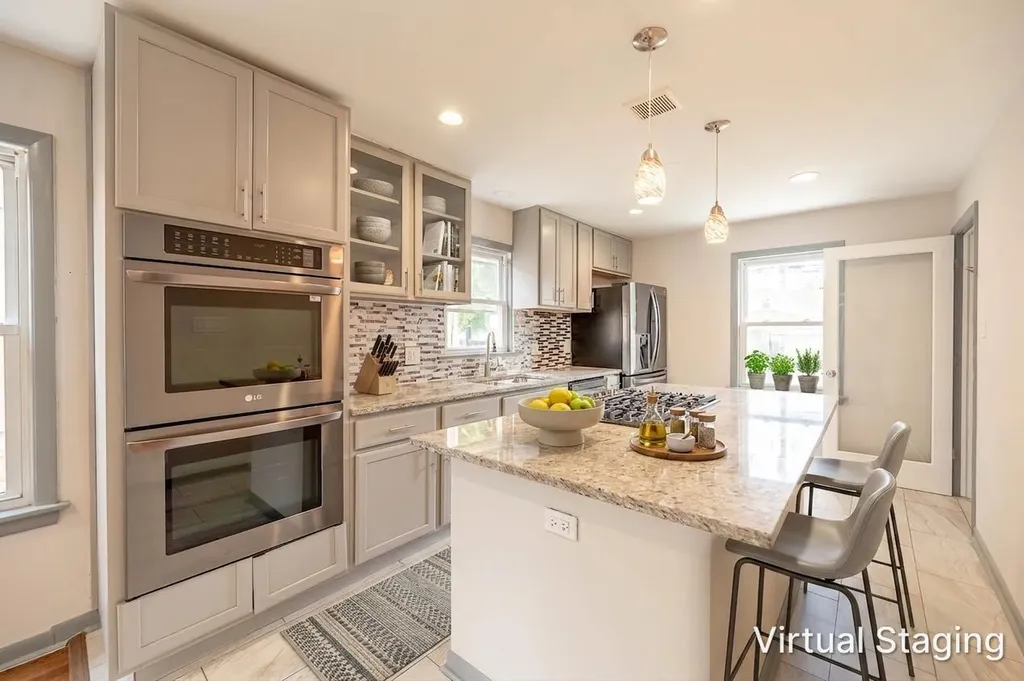 10449 South Vernon Avenue Chicago IL 60628