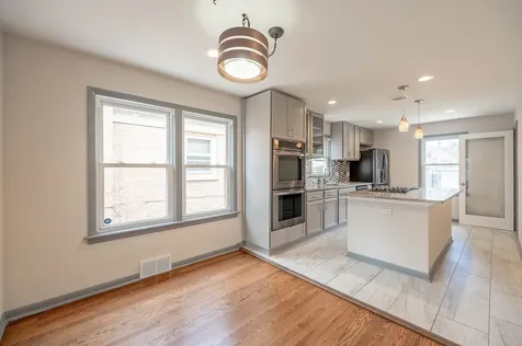 10449 South Vernon Avenue Chicago IL 60628
