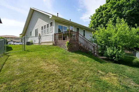 2014 Woodhavens Drive Bloomington IL 61701