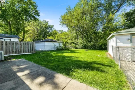 3242 Roesner Drive Markham IL 60428