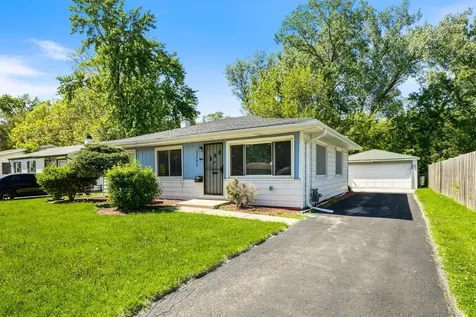 3242 Roesner Drive Markham IL 60428
