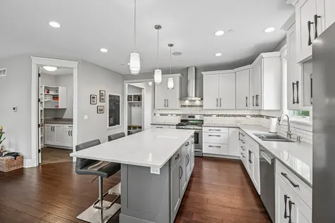 507 North Avenue Barrington IL 60010