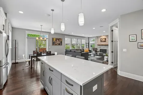 507 North Avenue Barrington IL 60010
