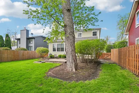 507 North Avenue Barrington IL 60010