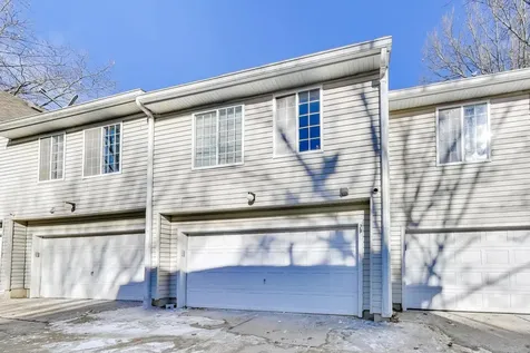 29 North Macgillis Drive Round Lake IL 60073