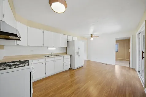 18341 John Avenue Country Club Hills IL 60478