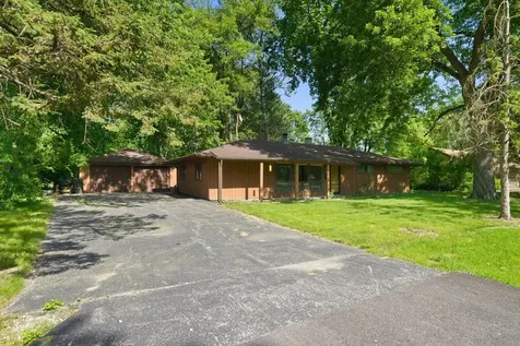 18341 John Avenue Country Club Hills IL 60478