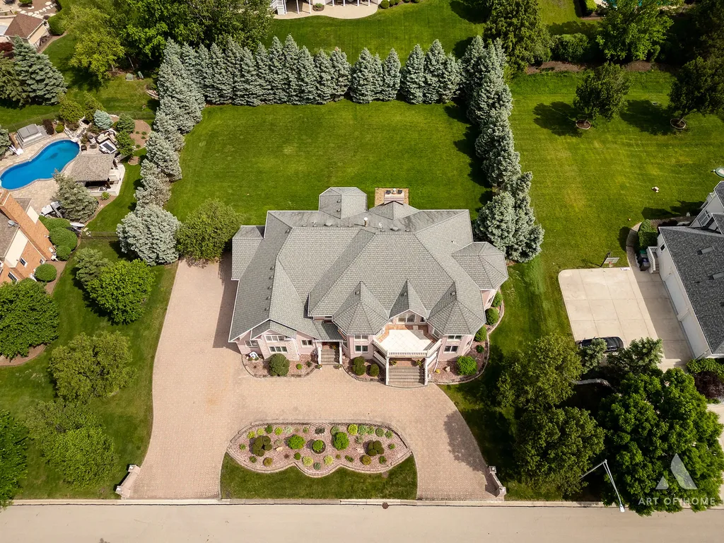 10840 Crystal Meadow Court Orland Park IL 60467