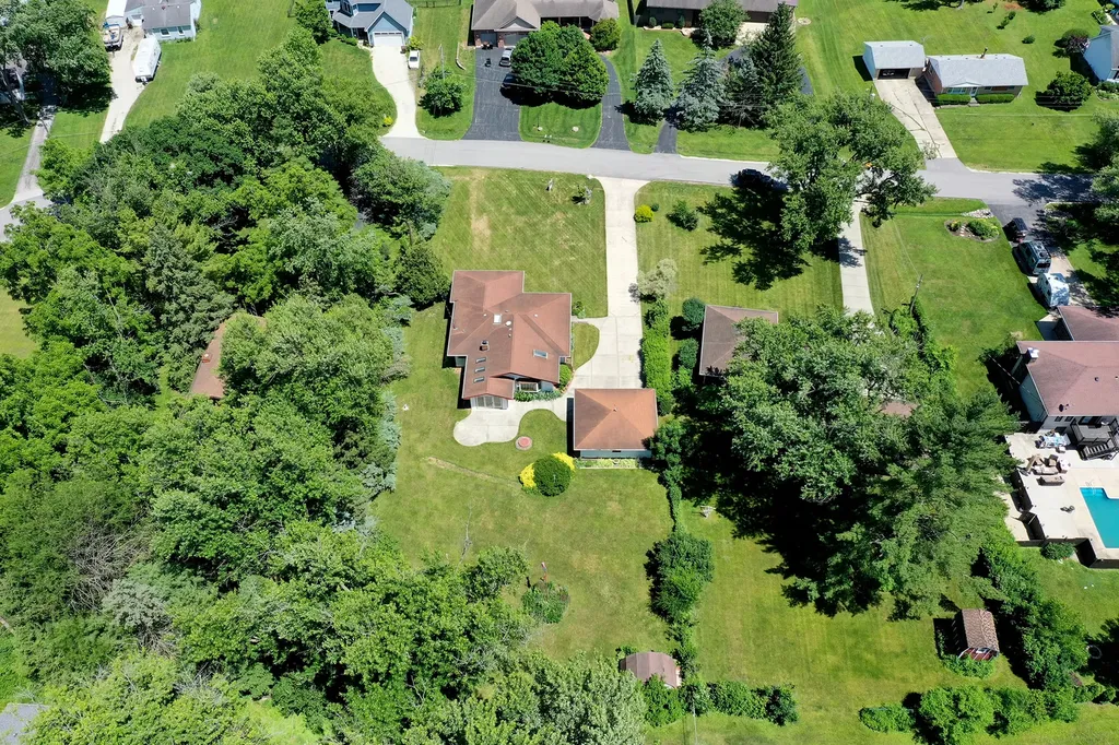 309 East Circle Drive New Lenox IL 60451