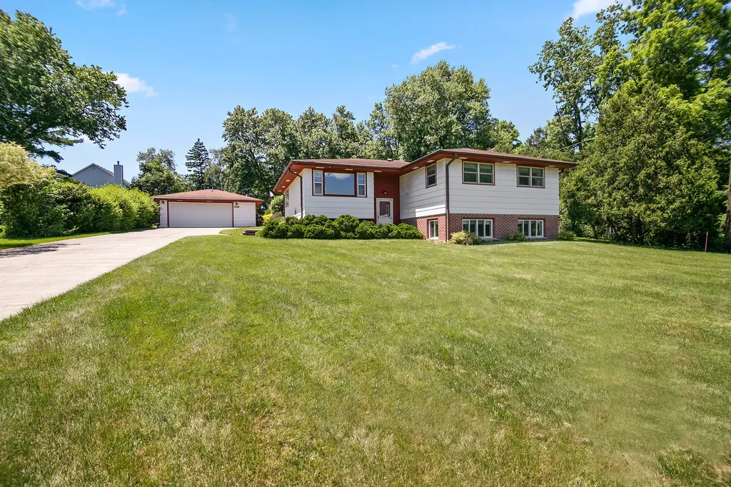 309 East Circle Drive New Lenox IL 60451