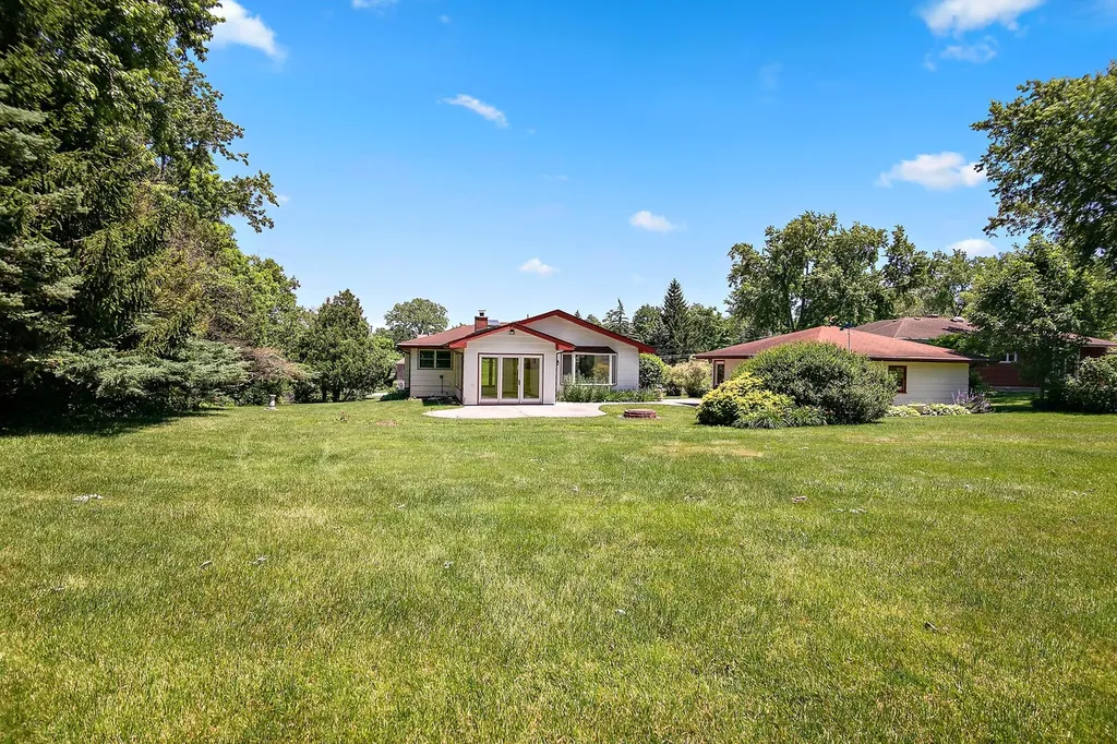 309 East Circle Drive New Lenox IL 60451