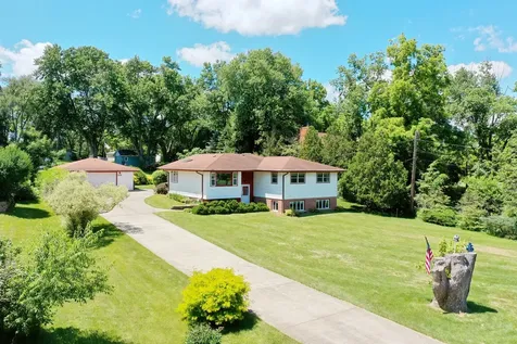 309 East Circle Drive New Lenox IL 60451