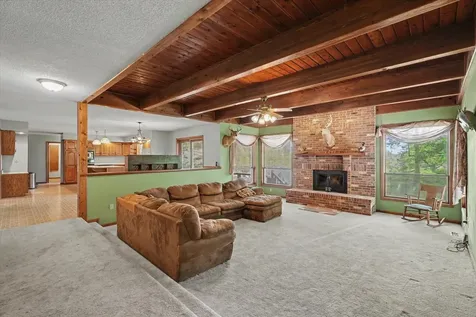 112 Dakota Drive Loda IL 60948