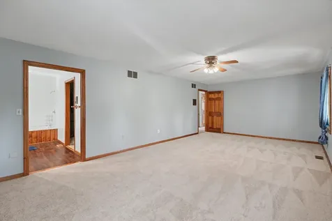 112 Dakota Drive Loda IL 60948