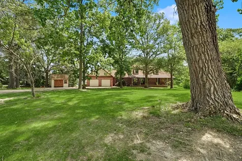 112 Dakota Drive Loda IL 60948